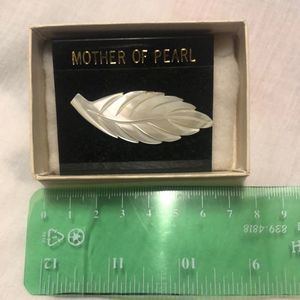 Vintage Mother of Pearl Brooch